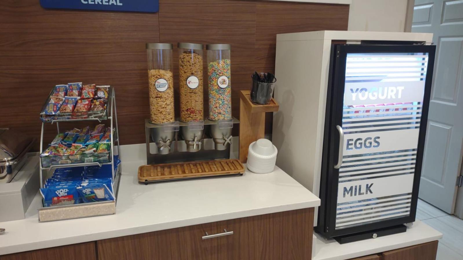 Holiday Inn Express And Suites Chicago West - St Charles By Ihg Saint Charles Luaran gambar
