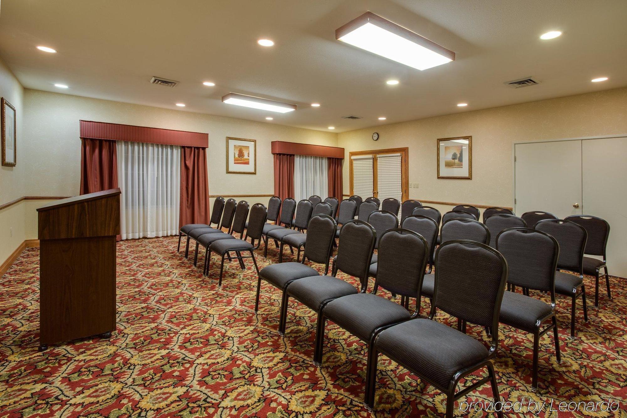 Holiday Inn Express And Suites Chicago West - St Charles By Ihg Saint Charles Luaran gambar